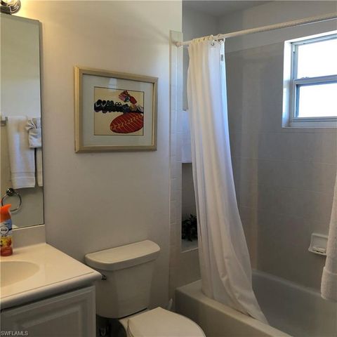 6854 STERLING GREENS DR 201, Naples, FL 34104