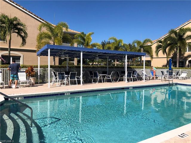 6854 STERLING GREENS DR 201, Naples, FL 34104