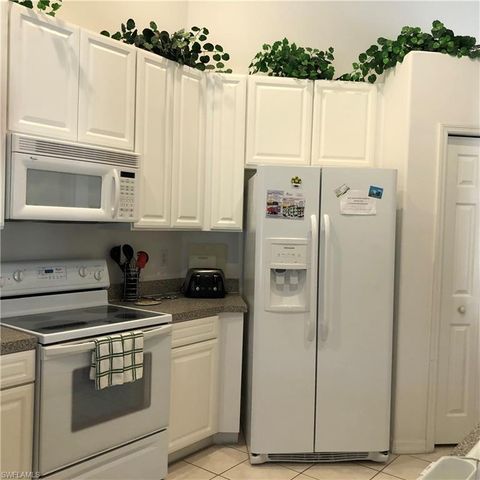 6854 STERLING GREENS DR 201, Naples, FL 34104