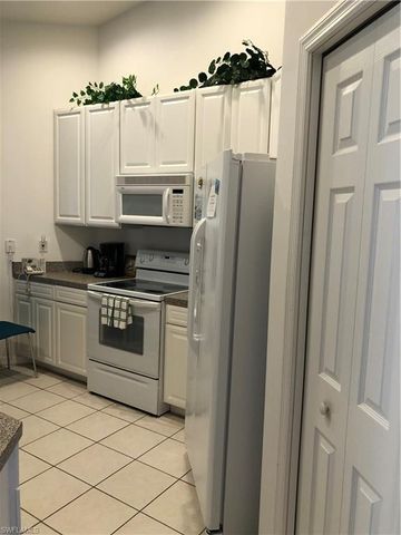 6854 STERLING GREENS DR 201, Naples, FL 34104