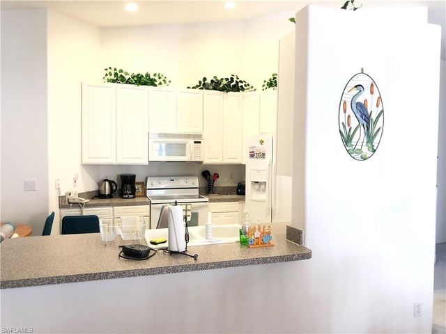6854 STERLING GREENS DR 201, Naples, FL 34104