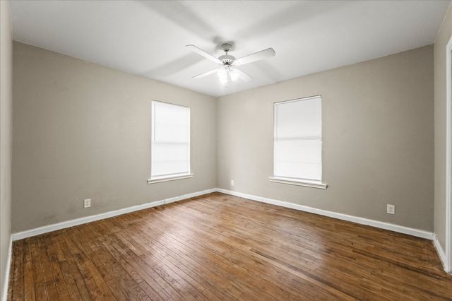 805 Mulkey Lane, Denton, TX 76209