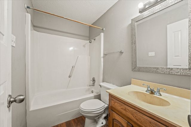 805 Mulkey Lane, Denton, TX 76209