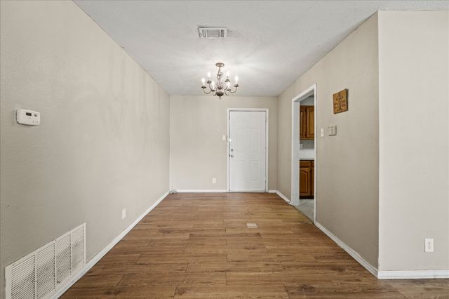 805 Mulkey Lane, Denton, TX 76209