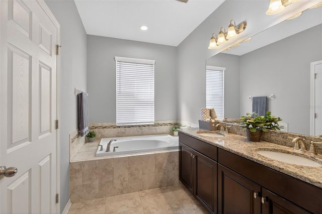 18428 MALINCHE LOOP, Spring Hill, FL 34610