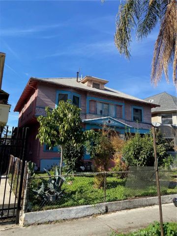1037 S Bonnie Brae Street, Los Angeles, CA 90006