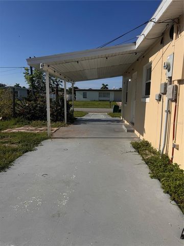 21922 HERNANDO AVENUE, Port Charlotte, FL 33952