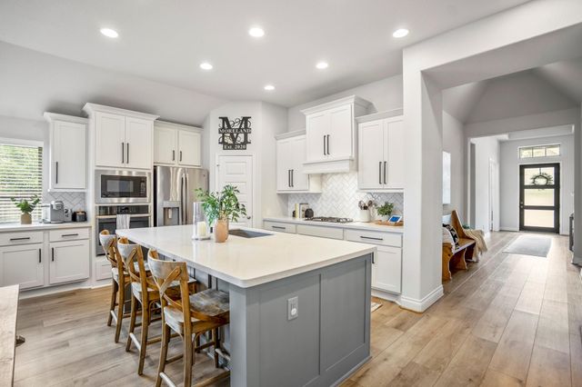 19427 Gray Mare Drive, Tomball, TX 77377