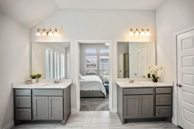 19427 Gray Mare Drive, Tomball, TX 77377