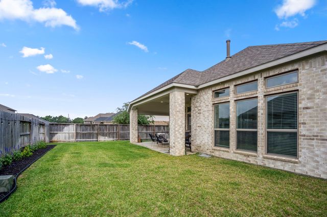 19427 Gray Mare Drive, Tomball, TX 77377