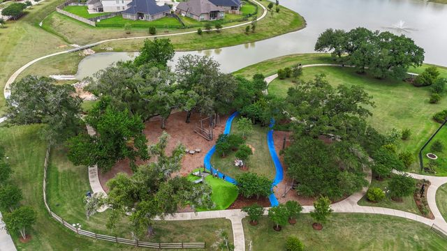 19427 Gray Mare Drive, Tomball, TX 77377