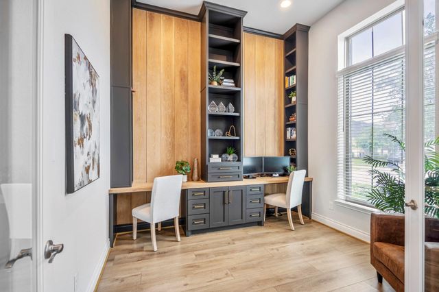 19427 Gray Mare Drive, Tomball, TX 77377