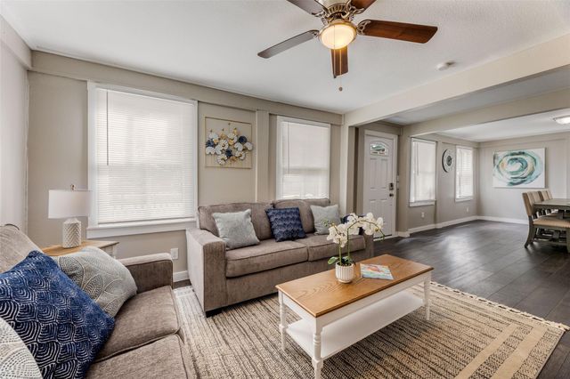 3112 Ursuline Street, Galveston, TX 77550