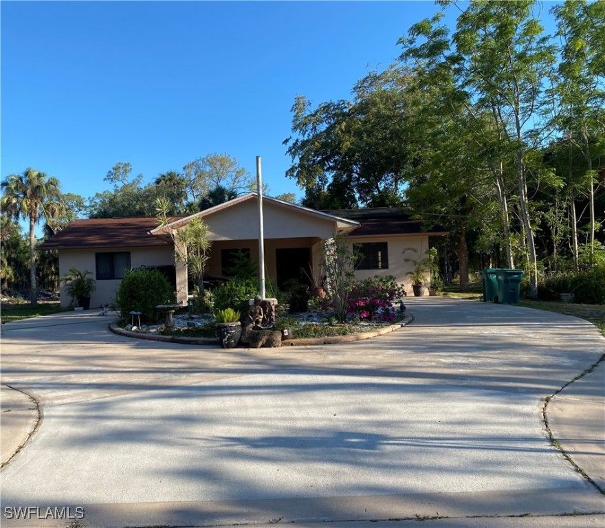 3680 7th AVE SW, Naples, FL 34117