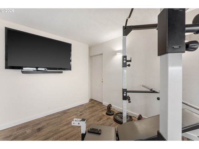 13658 Se SNOWFIRE Dr, Happy Valley, OR 97086