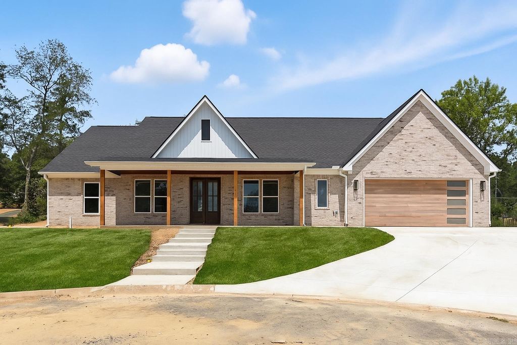 248 Cromwell Court, Hot Springs, AR 71901