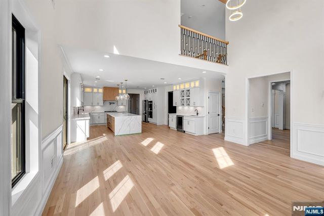 193 Homestead Road, Paramus, NJ 07652