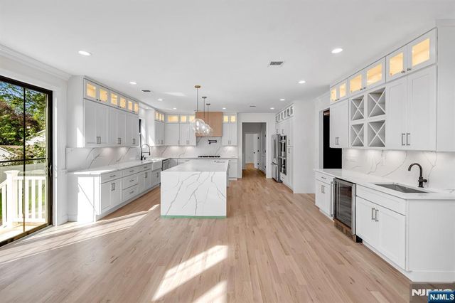 193 Homestead Road, Paramus, NJ 07652