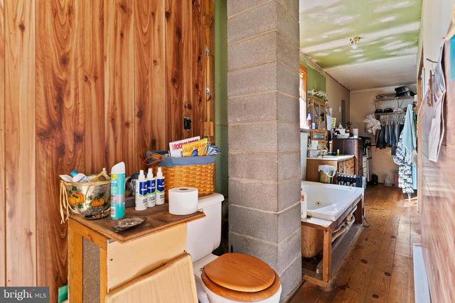 720 CONODOGUINET AVENUE, Carlisle, PA 17015