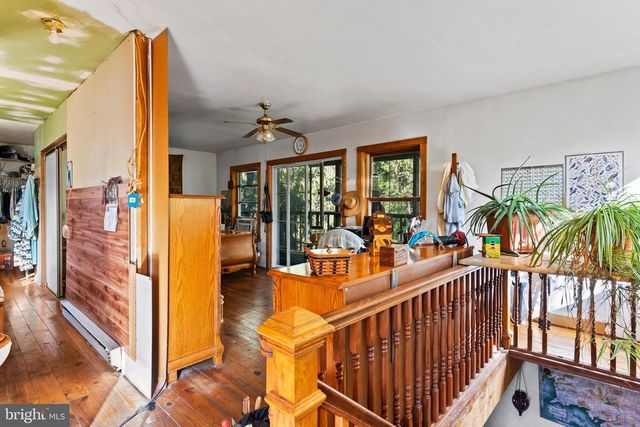 720 CONODOGUINET AVENUE, Carlisle, PA 17015