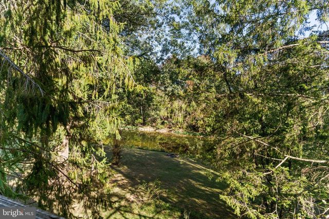 720 CONODOGUINET AVENUE, Carlisle, PA 17015