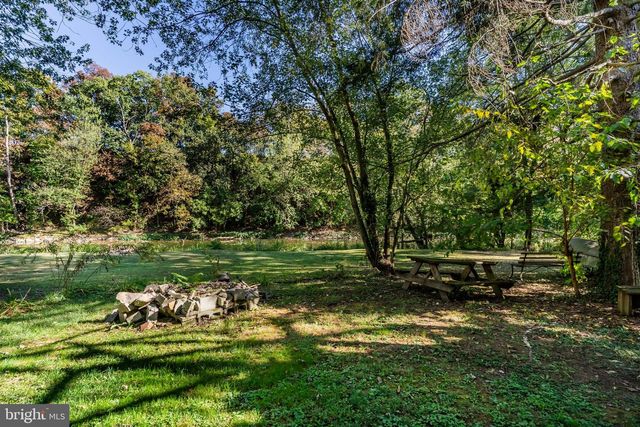 720 CONODOGUINET AVENUE, Carlisle, PA 17015