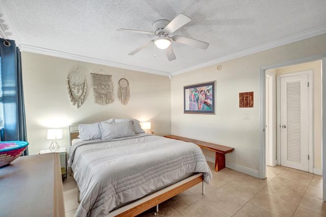 5201 NE 24 A-203, Fort Lauderdale, FL 33308