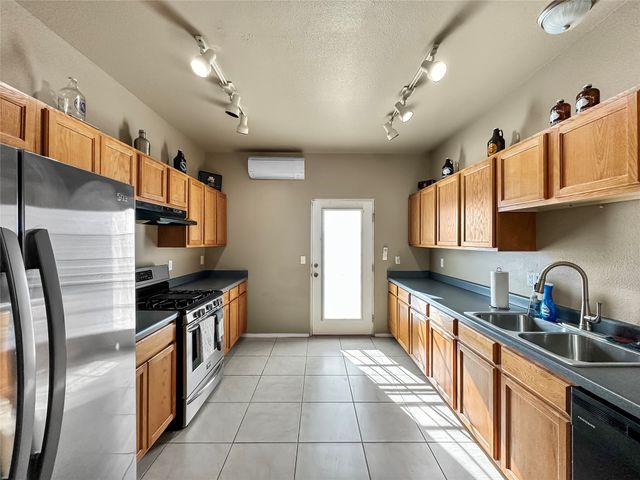 52 La Pradera, Santa Fe, NM 87508