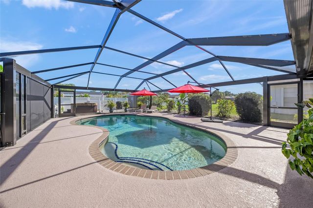 911 SOUTHERN PINE LANE, Sarasota, FL 34243