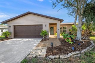 911 SOUTHERN PINE LANE, Sarasota, FL 34243