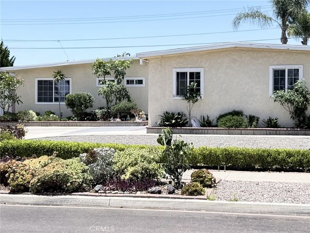 8407 Locust, Buena Park, CA 90620