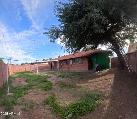 3632 W MCLELLAN Boulevard W, Phoenix, AZ 85019
