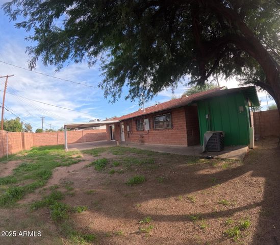 3632 W MCLELLAN Boulevard W, Phoenix, AZ 85019