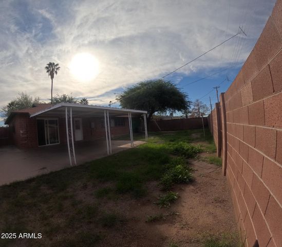 3632 W MCLELLAN Boulevard W, Phoenix, AZ 85019