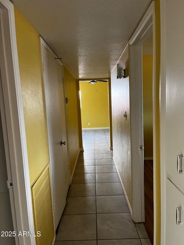 3632 W MCLELLAN Boulevard W, Phoenix, AZ 85019