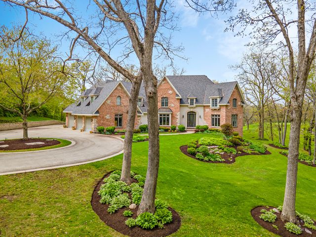 2719 Crystal Way, Prairie Grove, IL 60012