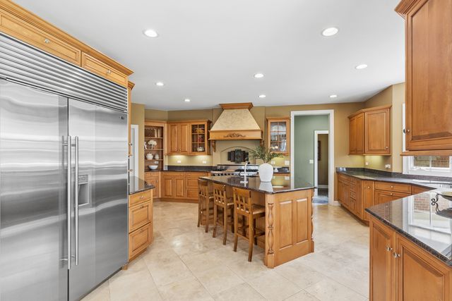 2719 Crystal Way, Prairie Grove, IL 60012