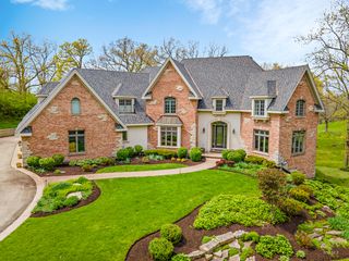 2719 Crystal Way, Prairie Grove, IL 60012