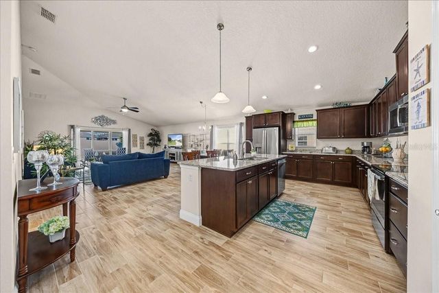 4977 SW 90TH PLACE, Ocala, FL 34476