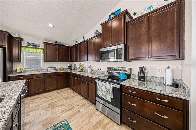 4977 SW 90TH PLACE, Ocala, FL 34476