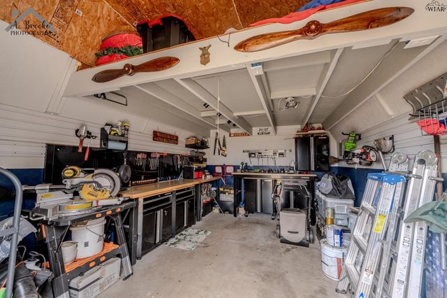 5614 ROSS CREEK LANE, Wichita Falls, TX 76310