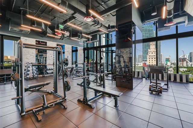 398 NE 5th St 2319, Miami, FL 33132