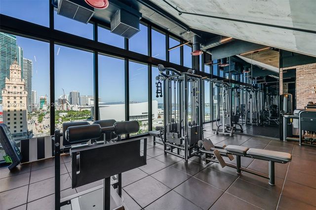 398 NE 5th St 2319, Miami, FL 33132