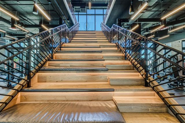 398 NE 5th St 2319, Miami, FL 33132