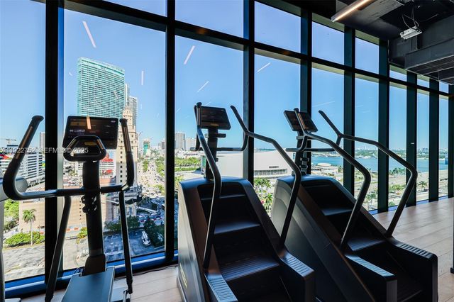 398 NE 5th St 2319, Miami, FL 33132