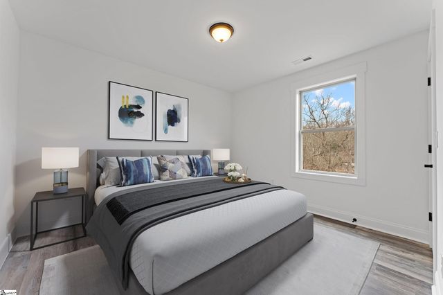 356 W Caroline Street, Greenville, SC 29611