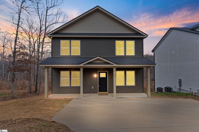 356 W Caroline Street, Greenville, SC 29611