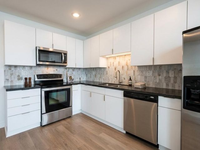 300 S Australian Avenue 809, West Palm Beach, FL 33401