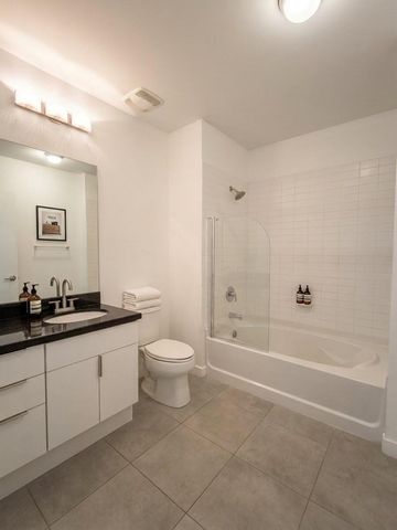 300 S Australian Avenue 809, West Palm Beach, FL 33401