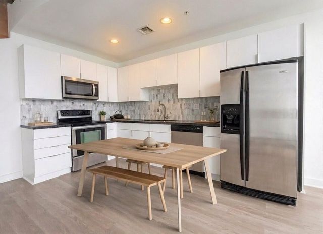 300 S Australian Avenue 809, West Palm Beach, FL 33401